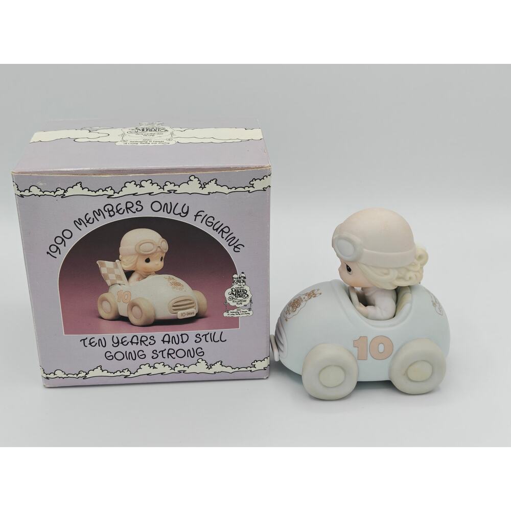 Precious Moments Enesco 1990 Members Figurine Ten Years Still Going Strong PM901
